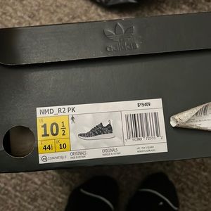 Adidas nmd_r2